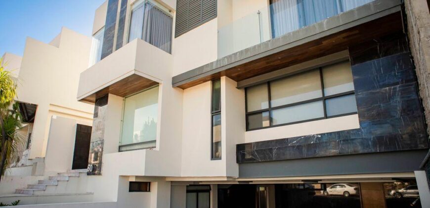 Resiencia de Lujo en PUERTA LAS LOMAS