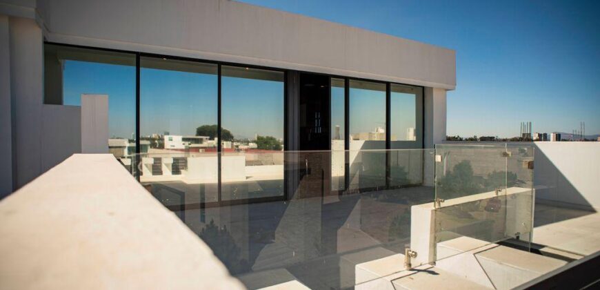 Resiencia de Lujo en PUERTA LAS LOMAS