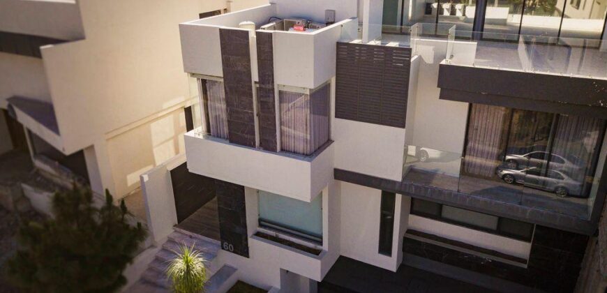 Resiencia de Lujo en PUERTA LAS LOMAS