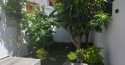 Excelente Casa en Venta en Colomos Providencia, La Guaira