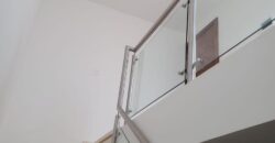 Venta Hermosa residencia en Privanza -Solares