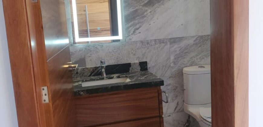 Venta Hermosa residencia en Privanza -Solares