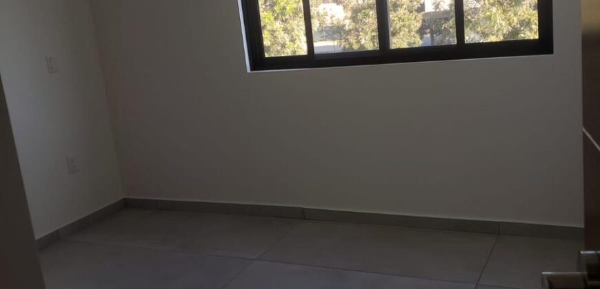 Venta Hermosa residencia en Privanza -Solares