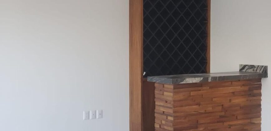 Venta Hermosa residencia en Privanza -Solares