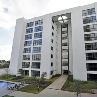 Departamento Nuevo en Renta en Av. Colón
