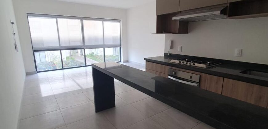 Departamento Nuevo en Renta en Av. Colón