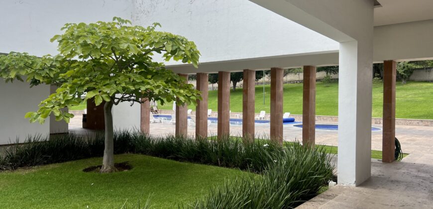 Espectacular terreno en Venta en Bosque Real, en Tlajomulco de Zuñiga