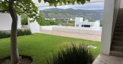 Espectacular terreno en Venta en Bosque Real, en Tlajomulco de Zuñiga