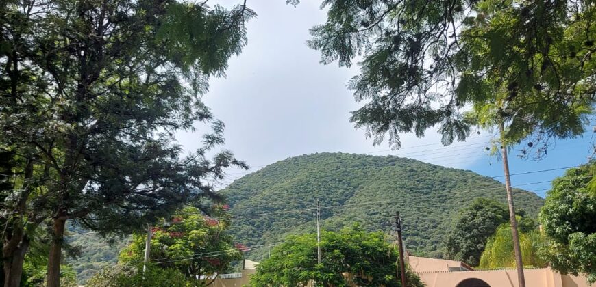 Terreno en Ajijic, en uno de los mejores Fraccionamientos