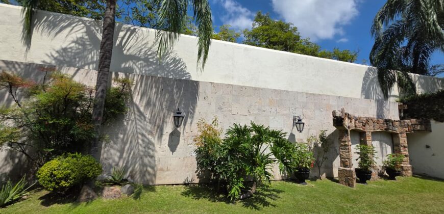 Espectacular Residencia en Puerta de Hierro – Coto Castilla la Vieja